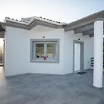 Di La Suite